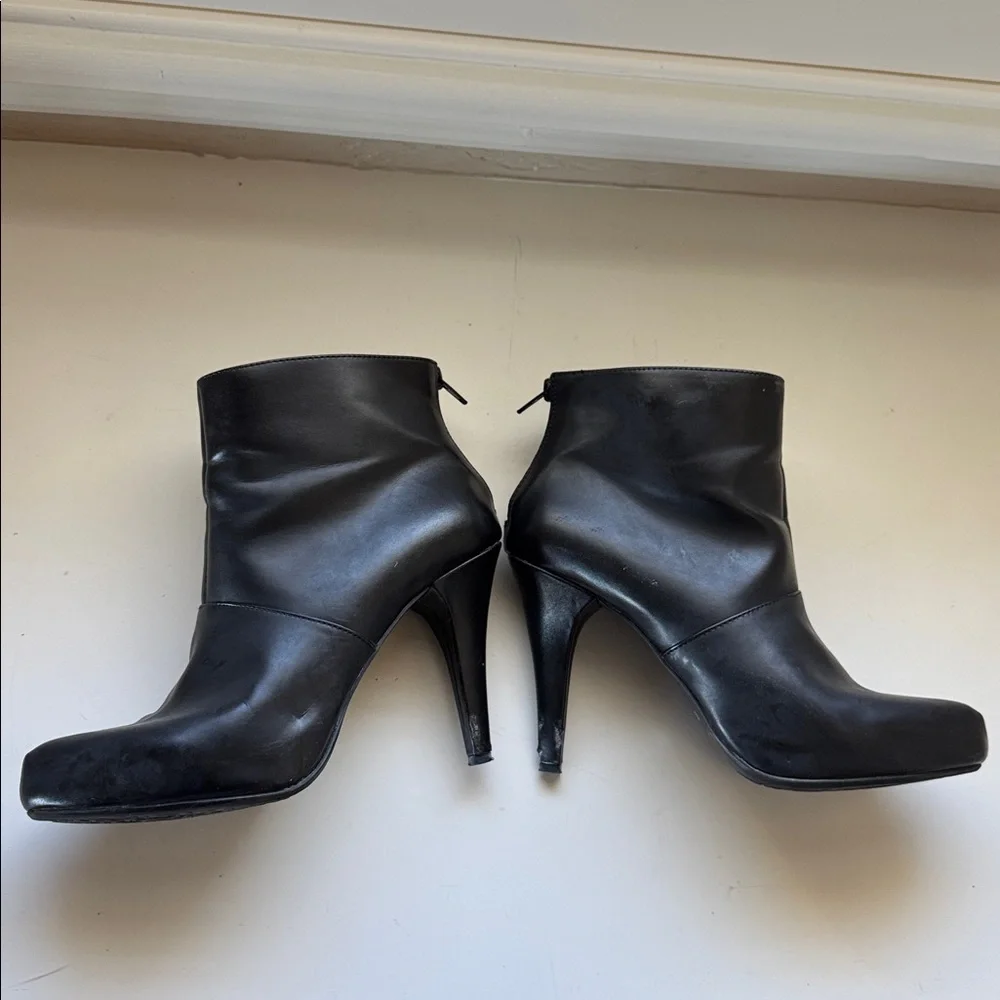 Elle Black Ankle Booties